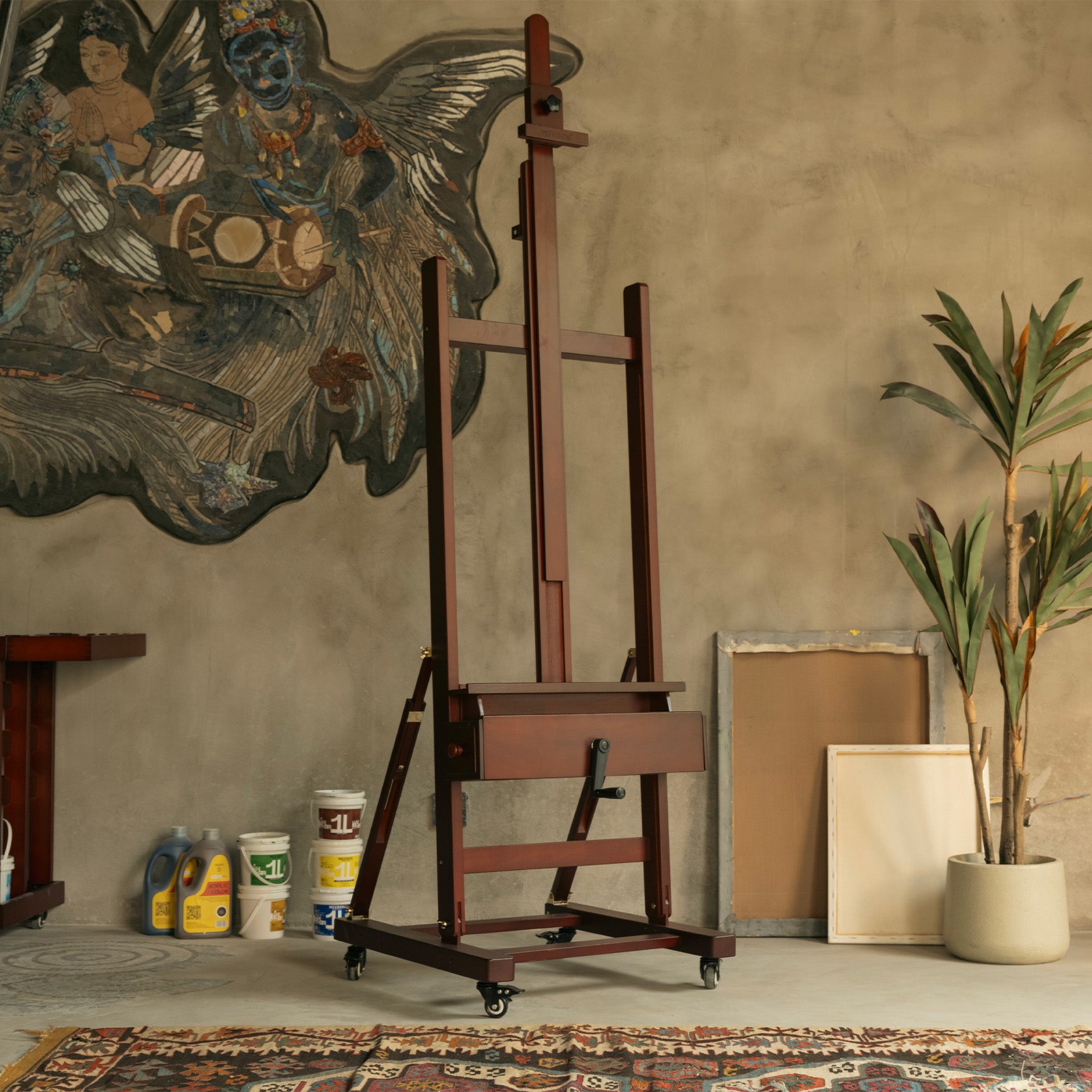 meeden-floor-easels-chevalet-manivelle-w15s-noyer-cerise image 2