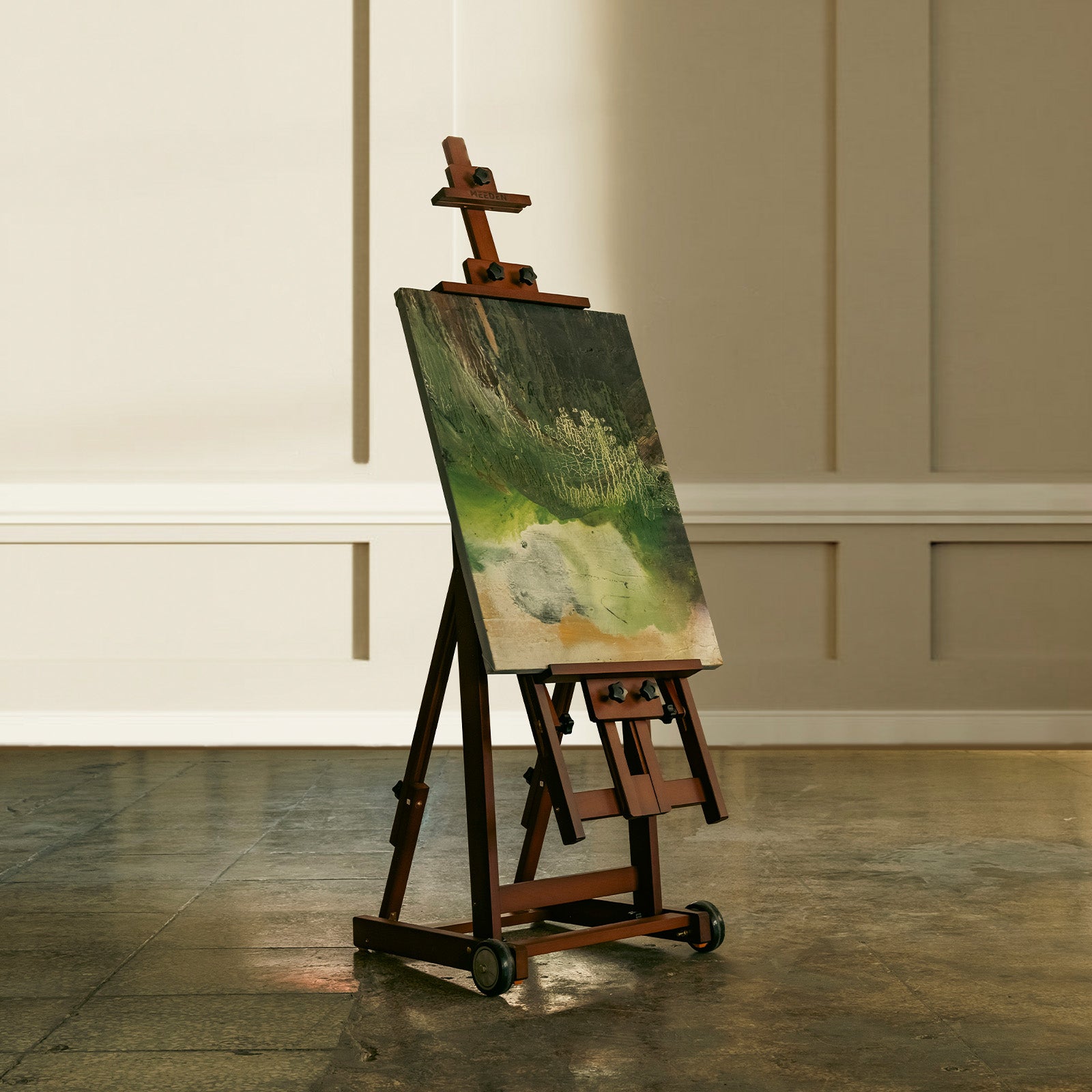 meeden-floor-easels-chevalet-atelier-w14-noyer-fonc image 8